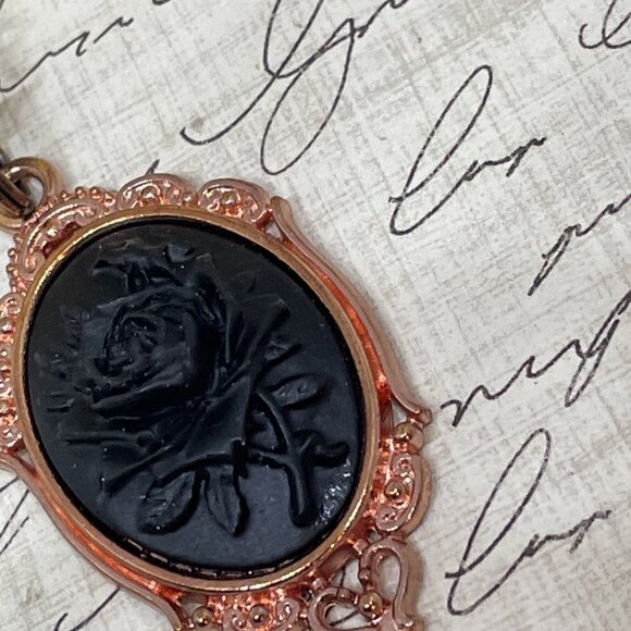 Gothic Steampunk Halloween Rose Gold Necklace Black Rose Cameo Witch Jewelry New - Picture 11 of 16